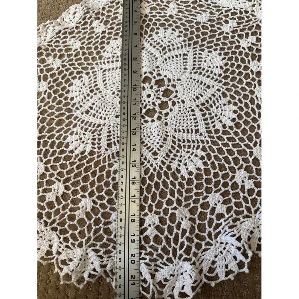 Vintage White Hand Crochet Lace Doily Set 2 Piece Round Floral Starburst 21